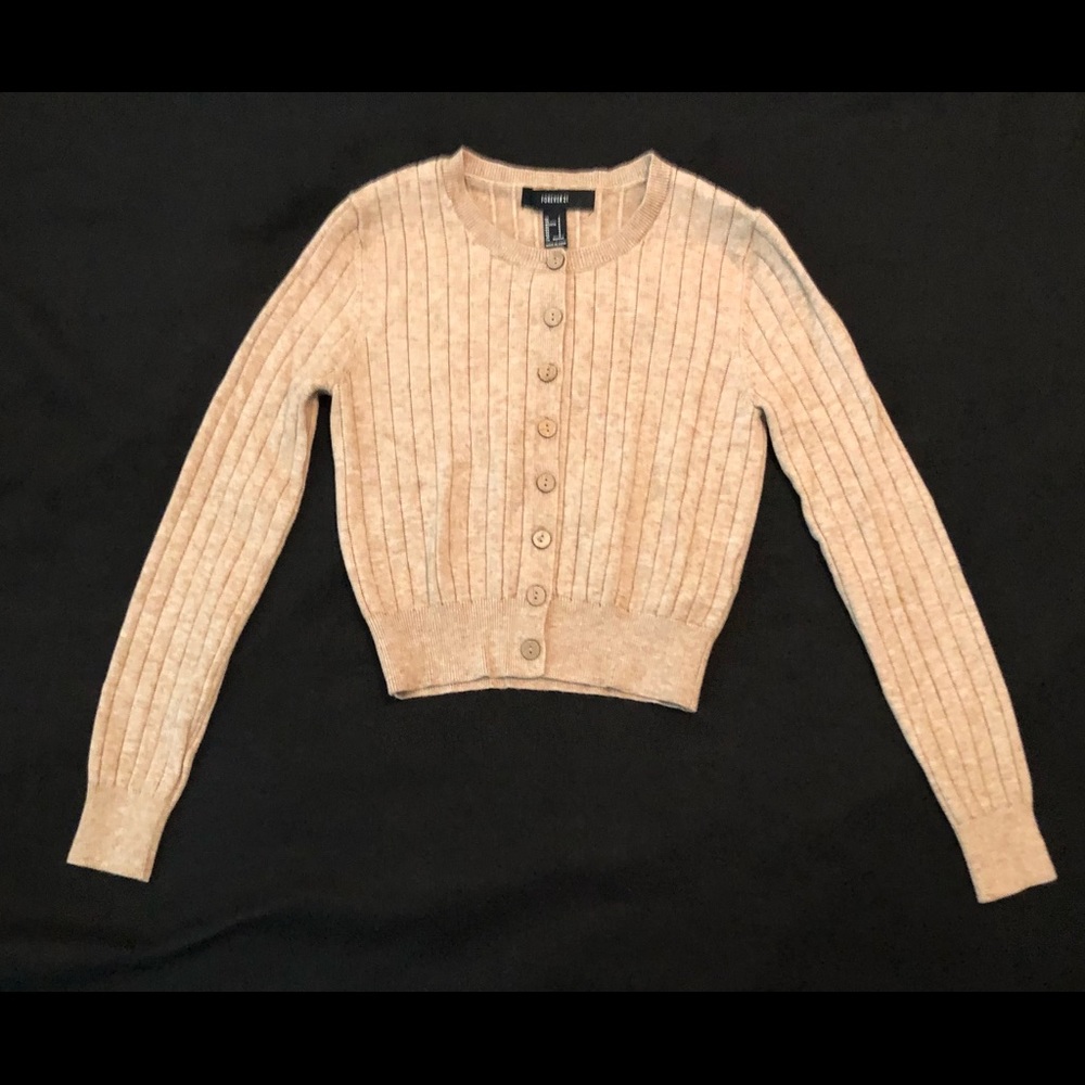 Forever 21 Sweater Top 💟